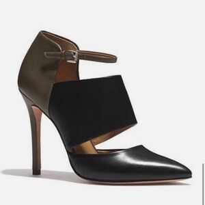 Coach Heart Pointy Toe Pump Black Olive Green Leather  Size 11